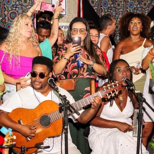 Juremeiros e o cantor Léo Oliveira estarão juntos, neste domingo, em Barra Mansa 